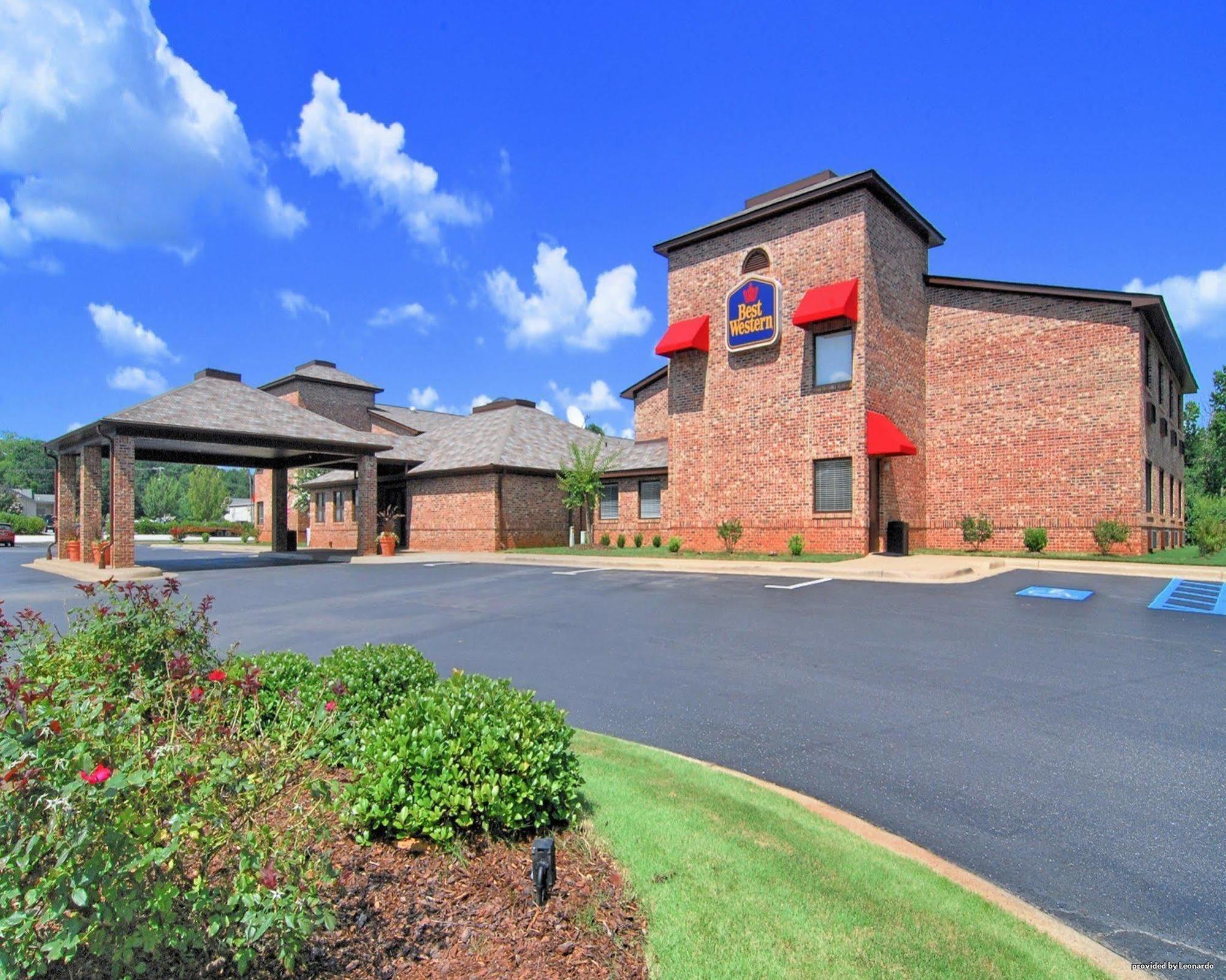 Best Western Auburn/Opelika Inn Экстерьер фото